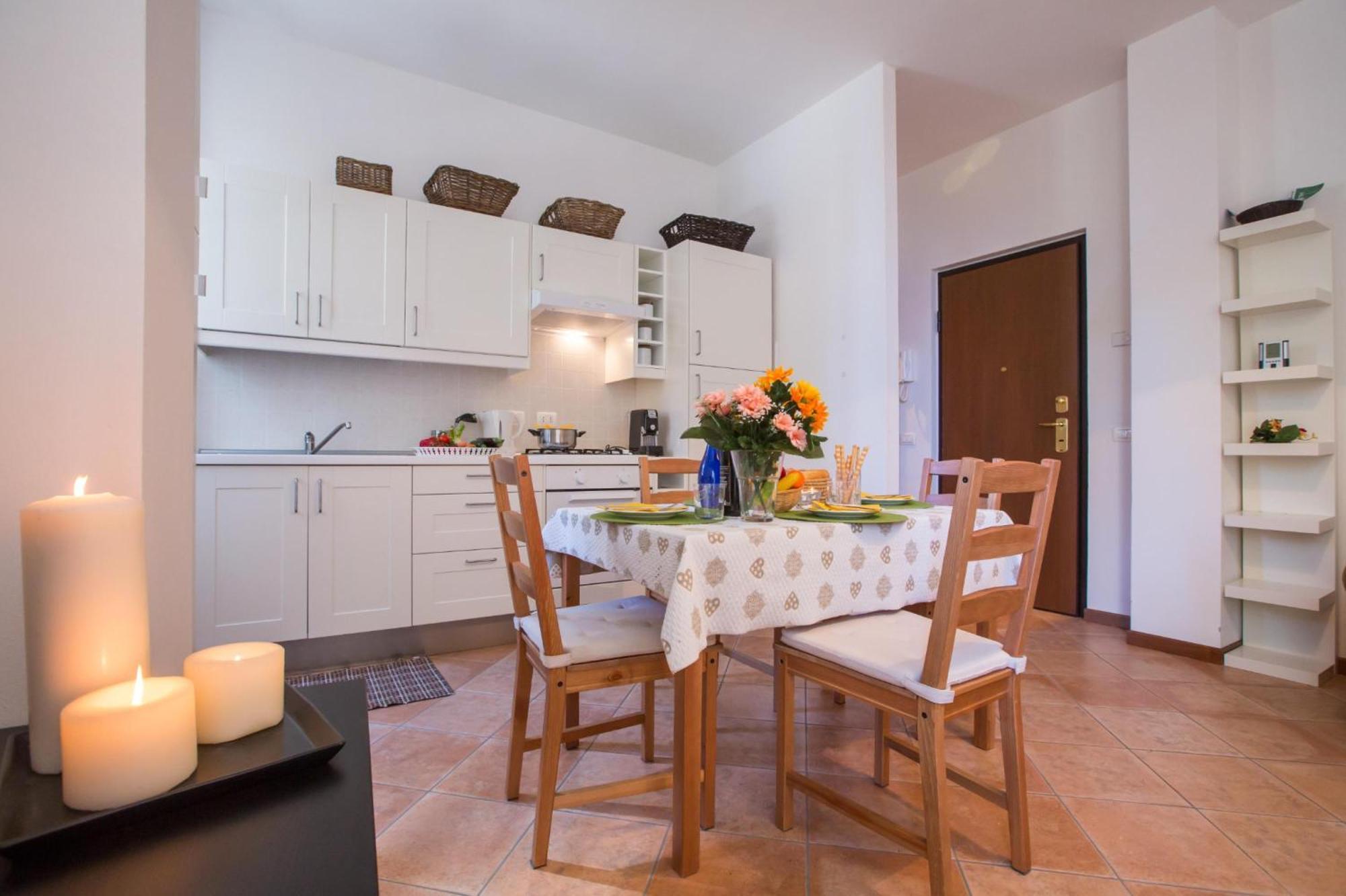 Casa Al Prato Apt. A Варена Екстериор снимка